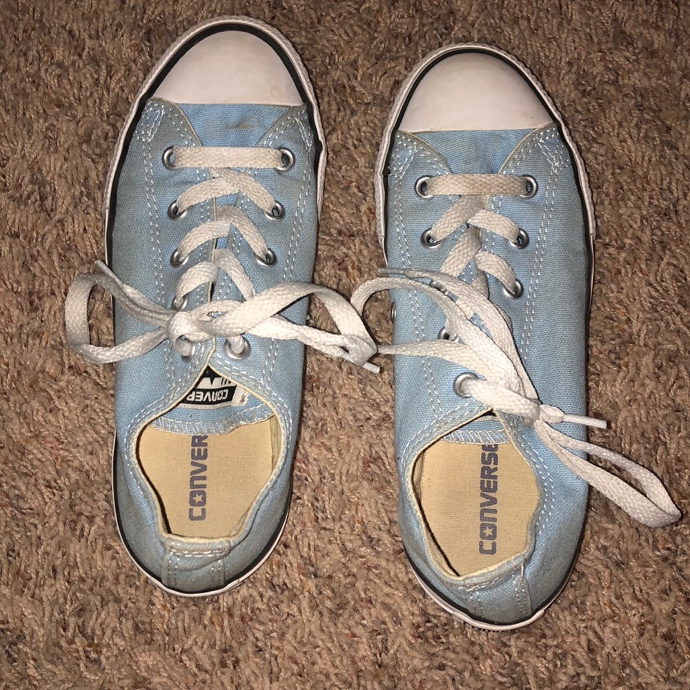 Blue converse